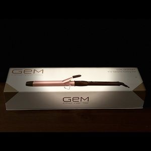 GEM 1 1/4” Cerqmic Curling Iron - Brand New
